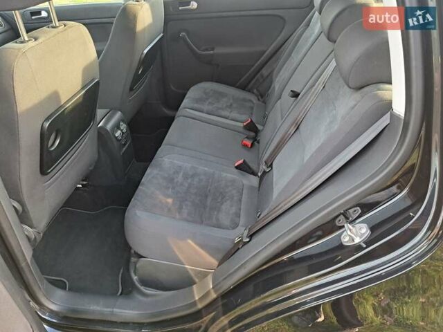 Черный Фольксваген Гольф Плюс, объемом двигателя 1.4 л и пробегом 207 тыс. км за 8400 $, фото 23 на Automoto.ua