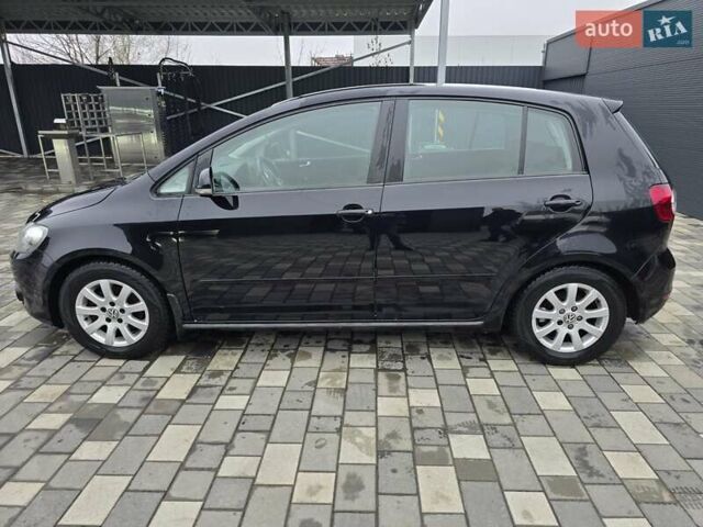 Черный Фольксваген Гольф Плюс, объемом двигателя 1.6 л и пробегом 212 тыс. км за 8299 $, фото 5 на Automoto.ua