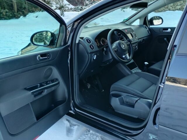 Черный Фольксваген Гольф Плюс, объемом двигателя 1.4 л и пробегом 179 тыс. км за 8450 $, фото 10 на Automoto.ua