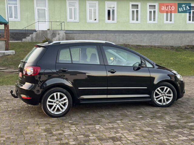 Черный Фольксваген Гольф Плюс, объемом двигателя 1.6 л и пробегом 147 тыс. км за 7950 $, фото 2 на Automoto.ua
