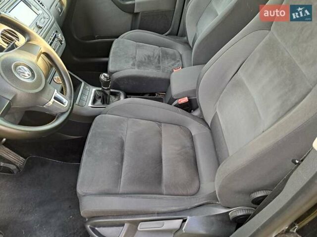 Черный Фольксваген Гольф Плюс, объемом двигателя 1.4 л и пробегом 207 тыс. км за 8400 $, фото 16 на Automoto.ua