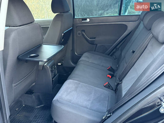 Чорний Фольксваген Golf Plus, об'ємом двигуна 1.4 л та пробігом 207 тис. км за 7250 $, фото 34 на Automoto.ua