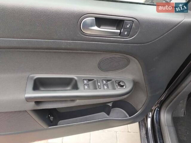 Чорний Фольксваген Golf Plus, об'ємом двигуна 1.4 л та пробігом 180 тис. км за 7400 $, фото 13 на Automoto.ua