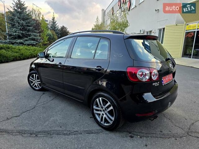 Черный Фольксваген Гольф Плюс, объемом двигателя 1.4 л и пробегом 217 тыс. км за 7900 $, фото 6 на Automoto.ua