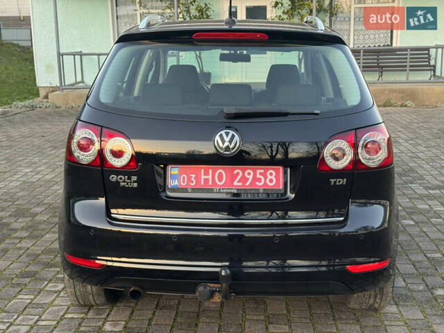 Черный Фольксваген Гольф Плюс, объемом двигателя 1.6 л и пробегом 147 тыс. км за 7950 $, фото 12 на Automoto.ua