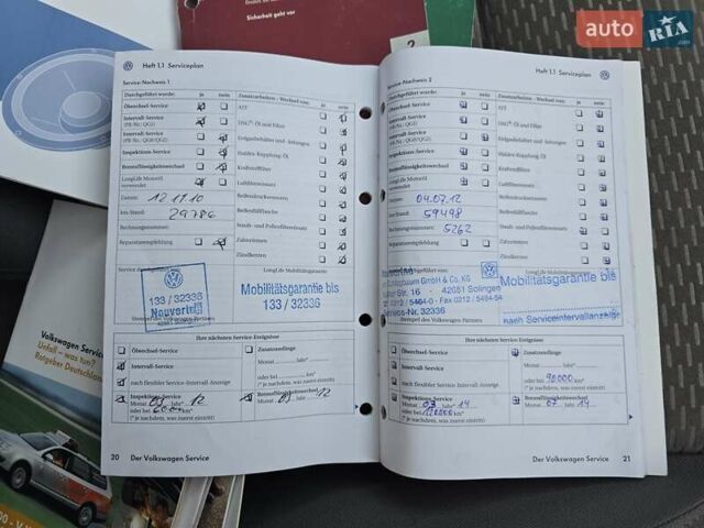 Черный Фольксваген Гольф Плюс, объемом двигателя 1.4 л и пробегом 217 тыс. км за 7900 $, фото 46 на Automoto.ua