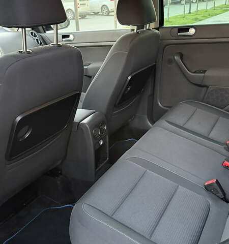 Чорний Фольксваген Golf Plus, об'ємом двигуна 1.2 л та пробігом 219 тис. км за 6850 $, фото 30 на Automoto.ua