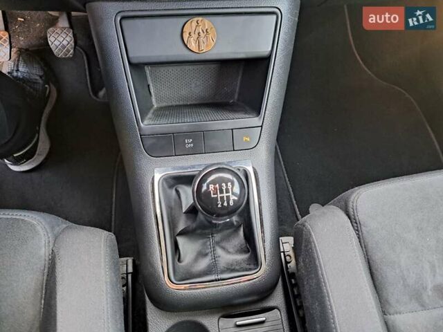 Черный Фольксваген Гольф Плюс, объемом двигателя 1.4 л и пробегом 207 тыс. км за 8400 $, фото 19 на Automoto.ua