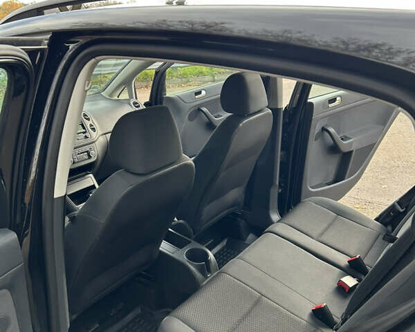 Чорний Фольксваген Golf Plus, об'ємом двигуна 1.6 л та пробігом 260 тис. км за 8000 $, фото 10 на Automoto.ua