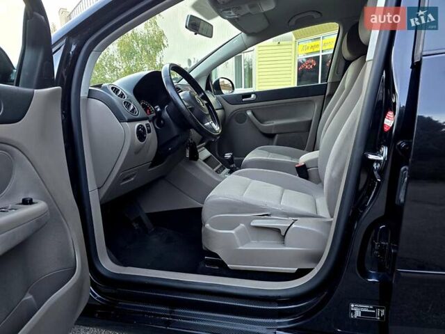 Черный Фольксваген Гольф Плюс, объемом двигателя 1.4 л и пробегом 217 тыс. км за 7900 $, фото 62 на Automoto.ua