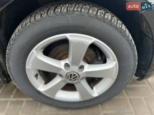 Черный Фольксваген Гольф Плюс, объемом двигателя 1.2 л и пробегом 201 тыс. км за 6780 $, фото 26 на Automoto.ua