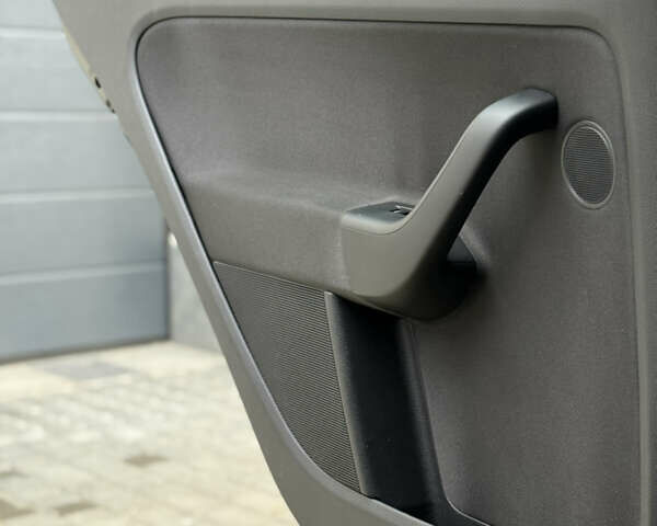 Чорний Фольксваген Golf Plus, об'ємом двигуна 1.6 л та пробігом 261 тис. км за 8750 $, фото 58 на Automoto.ua