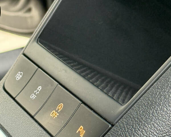 Чорний Фольксваген Golf Plus, об'ємом двигуна 1.6 л та пробігом 261 тис. км за 8750 $, фото 35 на Automoto.ua