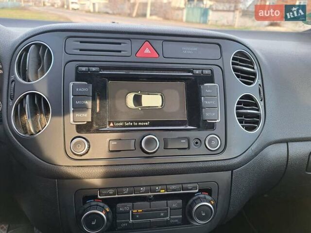 Черный Фольксваген Гольф Плюс, объемом двигателя 1.4 л и пробегом 207 тыс. км за 8400 $, фото 21 на Automoto.ua