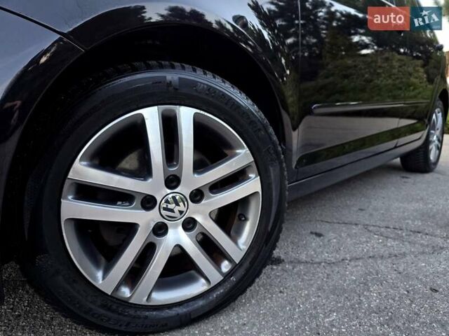 Черный Фольксваген Гольф Плюс, объемом двигателя 1.4 л и пробегом 217 тыс. км за 7900 $, фото 17 на Automoto.ua