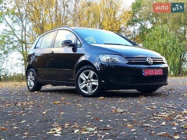 Черный Фольксваген Гольф Плюс, объемом двигателя 1.6 л и пробегом 242 тыс. км за 7600 $, фото 25 на Automoto.ua