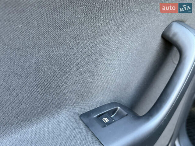 Чорний Фольксваген Golf Plus, об'ємом двигуна 1.4 л та пробігом 207 тис. км за 7250 $, фото 37 на Automoto.ua