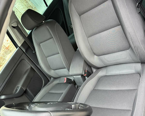 Чорний Фольксваген Golf Plus, об'ємом двигуна 1.6 л та пробігом 261 тис. км за 8750 $, фото 41 на Automoto.ua