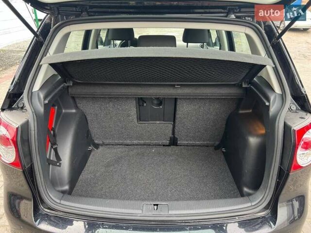 Черный Фольксваген Гольф Плюс, объемом двигателя 1.2 л и пробегом 201 тыс. км за 6780 $, фото 8 на Automoto.ua