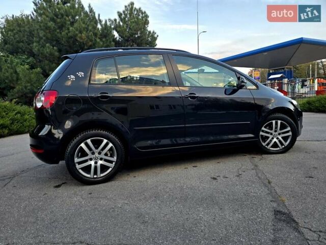 Черный Фольксваген Гольф Плюс, объемом двигателя 1.4 л и пробегом 217 тыс. км за 7900 $, фото 19 на Automoto.ua