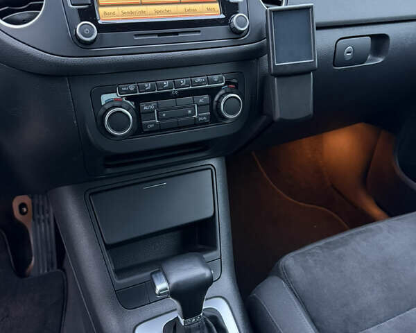 Чорний Фольксваген Golf Plus, об'ємом двигуна 1.4 л та пробігом 153 тис. км за 8200 $, фото 20 на Automoto.ua