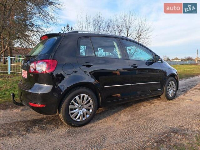 Черный Фольксваген Гольф Плюс, объемом двигателя 1.4 л и пробегом 207 тыс. км за 8400 $, фото 10 на Automoto.ua