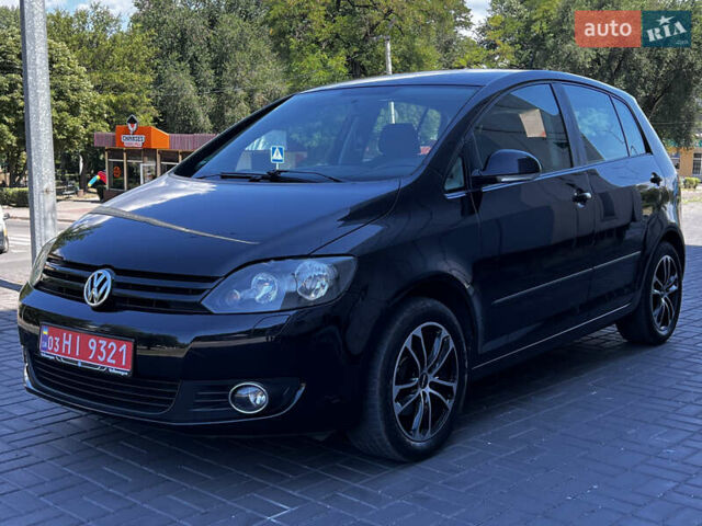 Черный Фольксваген Гольф Плюс, объемом двигателя 1.6 л и пробегом 175 тыс. км за 8600 $, фото 3 на Automoto.ua