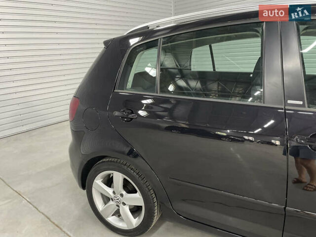 Фольксваген Гольф Плюс 2011 в Стрые на Automoto.ua Черный Фольксваген Гольф Плюс, объемом двигателя 1.4 л и пробегом 227 тыс. км за 8950 $, фото 14 на Automoto.ua