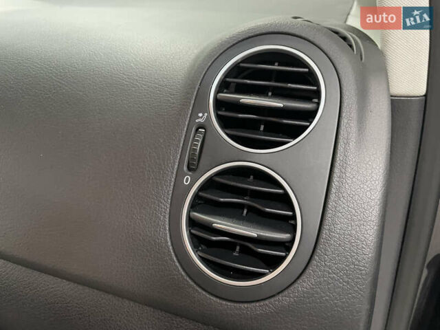 Фольксваген Гольф Плюс 2011 в Стрые на Automoto.ua Черный Фольксваген Гольф Плюс, объемом двигателя 1.4 л и пробегом 227 тыс. км за 8950 $, фото 63 на Automoto.ua