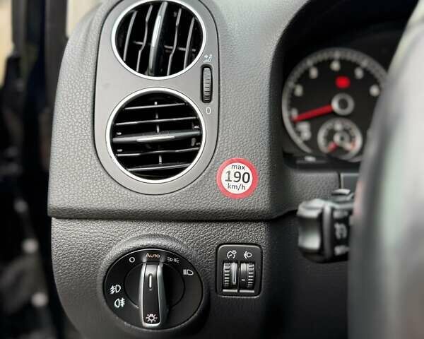 Черный Фольксваген Гольф Плюс, объемом двигателя 1.39 л и пробегом 213 тыс. км за 8590 $, фото 31 на Automoto.ua