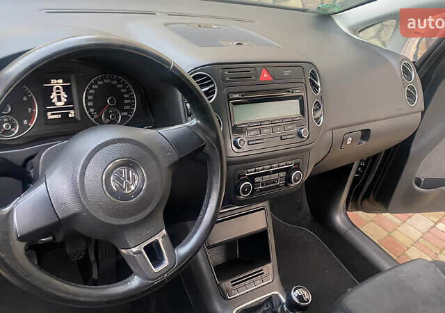 Фольксваген Гольф Плюс 2011 в Луцке на Automoto.ua Черный Фольксваген Гольф Плюс, объемом двигателя 1.4 л и пробегом 201 тыс. км за 7900 $, фото 6 на Automoto.ua