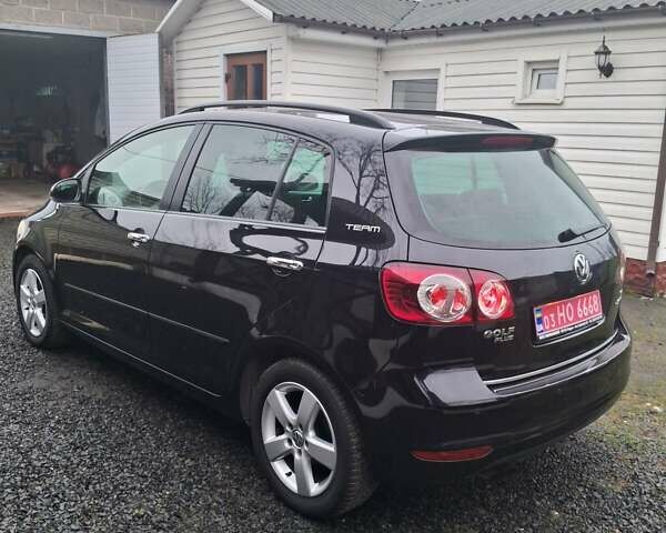 Черный Фольксваген Гольф Плюс, объемом двигателя 1.4 л и пробегом 178 тыс. км за 8600 $, фото 17 на Automoto.ua