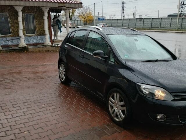 Черный Фольксваген Гольф Плюс, объемом двигателя 1.2 л и пробегом 136 тыс. км за 7650 $, фото 5 на Automoto.ua