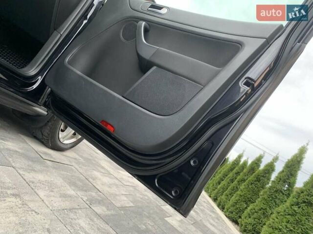 Черный Фольксваген Гольф Плюс, объемом двигателя 1.6 л и пробегом 206 тыс. км за 8300 $, фото 36 на Automoto.ua