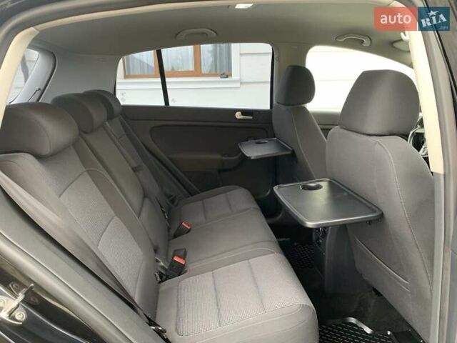 Черный Фольксваген Гольф Плюс, объемом двигателя 1.6 л и пробегом 206 тыс. км за 8300 $, фото 34 на Automoto.ua