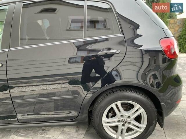 Черный Фольксваген Гольф Плюс, объемом двигателя 1.6 л и пробегом 206 тыс. км за 8300 $, фото 41 на Automoto.ua