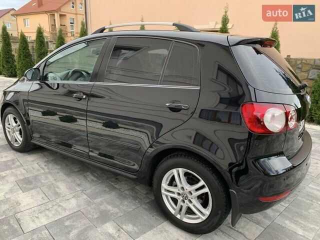 Черный Фольксваген Гольф Плюс, объемом двигателя 1.6 л и пробегом 206 тыс. км за 8300 $, фото 13 на Automoto.ua