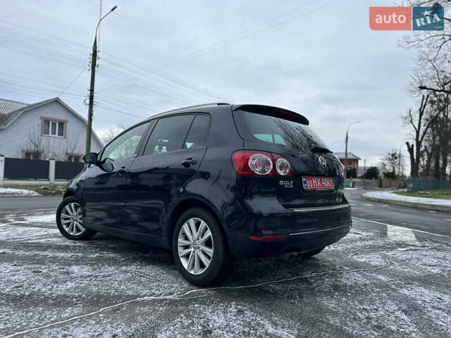 Черный Фольксваген Гольф Плюс, объемом двигателя 1.4 л и пробегом 165 тыс. км за 9300 $, фото 24 на Automoto.ua