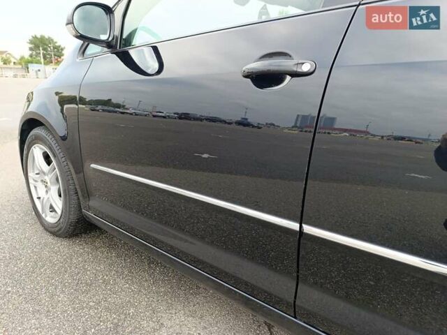 Черный Фольксваген Гольф Плюс, объемом двигателя 1.4 л и пробегом 170 тыс. км за 11200 $, фото 13 на Automoto.ua