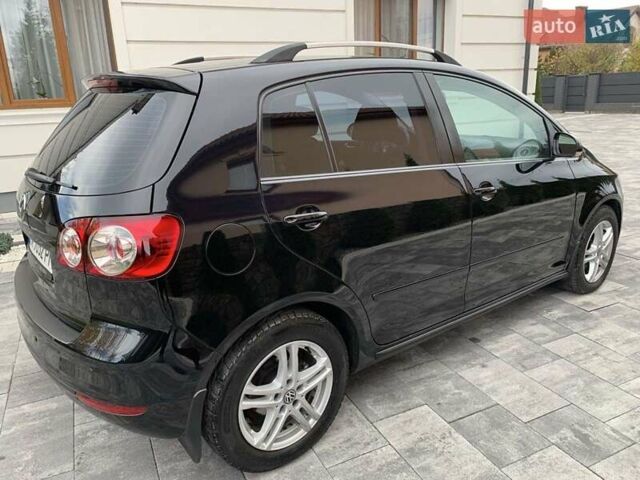 Черный Фольксваген Гольф Плюс, объемом двигателя 1.6 л и пробегом 206 тыс. км за 8300 $, фото 8 на Automoto.ua
