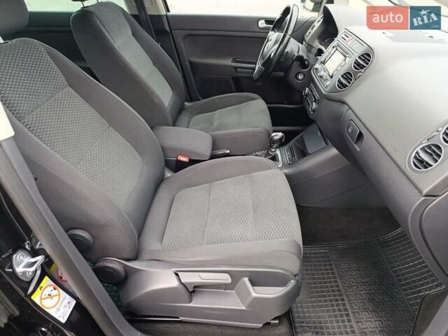 Черный Фольксваген Гольф Плюс, объемом двигателя 1.4 л и пробегом 170 тыс. км за 11200 $, фото 21 на Automoto.ua