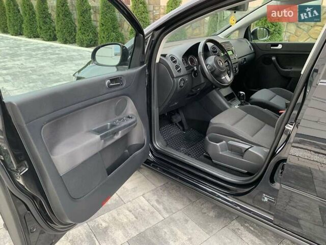 Черный Фольксваген Гольф Плюс, объемом двигателя 1.6 л и пробегом 206 тыс. км за 8300 $, фото 29 на Automoto.ua