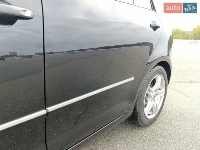 Черный Фольксваген Гольф Плюс, объемом двигателя 1.4 л и пробегом 170 тыс. км за 11200 $, фото 9 на Automoto.ua