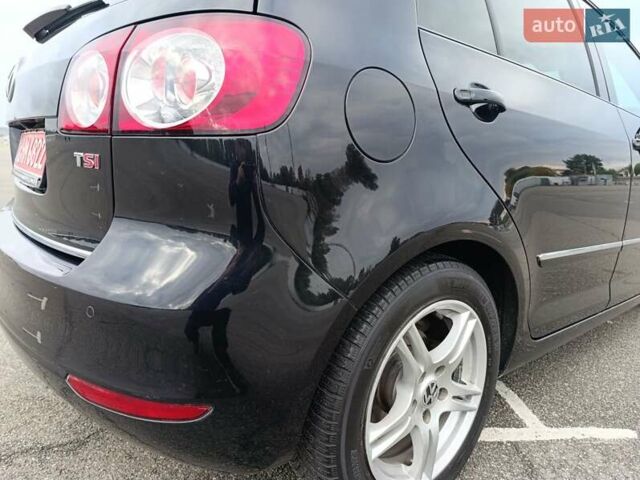 Черный Фольксваген Гольф Плюс, объемом двигателя 1.4 л и пробегом 170 тыс. км за 11200 $, фото 18 на Automoto.ua
