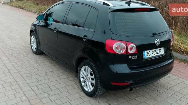 Чорний Фольксваген Golf Plus, об'ємом двигуна 1.6 л та пробігом 114 тис. км за 11000 $, фото 3 на Automoto.ua