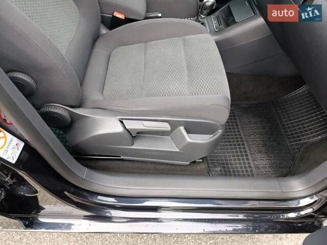 Черный Фольксваген Гольф Плюс, объемом двигателя 1.4 л и пробегом 170 тыс. км за 11200 $, фото 25 на Automoto.ua