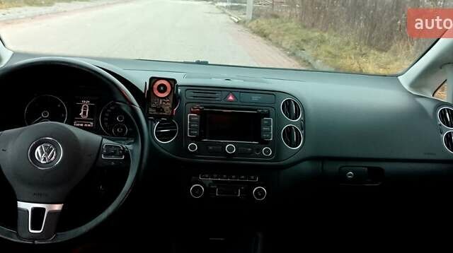 Чорний Фольксваген Golf Plus, об'ємом двигуна 1.6 л та пробігом 114 тис. км за 11000 $, фото 14 на Automoto.ua