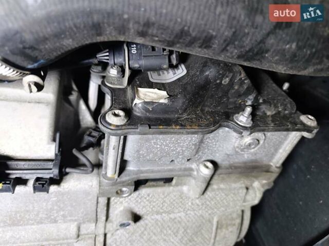 Черный Фольксваген Гольф Плюс, объемом двигателя 1.4 л и пробегом 170 тыс. км за 11200 $, фото 58 на Automoto.ua