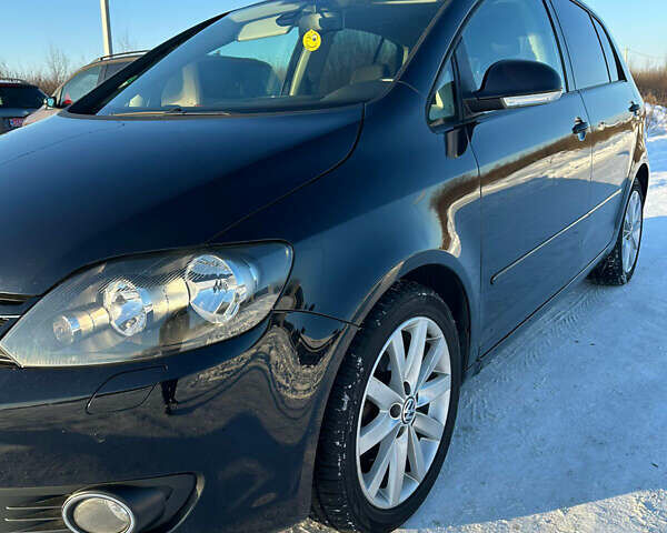 Черный Фольксваген Гольф Плюс, объемом двигателя 1.4 л и пробегом 253 тыс. км за 7200 $, фото 13 на Automoto.ua