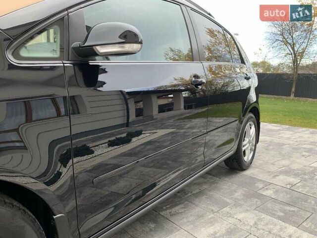 Черный Фольксваген Гольф Плюс, объемом двигателя 1.6 л и пробегом 206 тыс. км за 8300 $, фото 12 на Automoto.ua